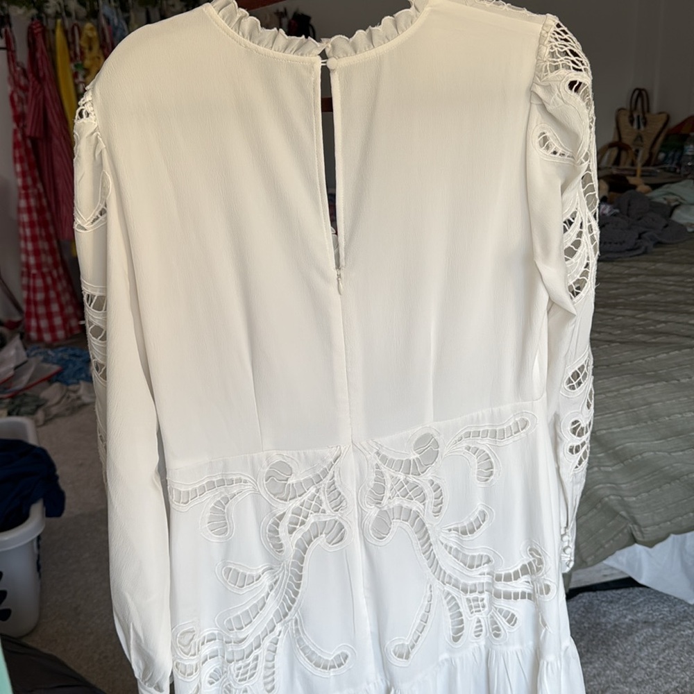 Nasty Gal White Lace Long Sleeve Wedding / Photo Dress - Picture 6 of 12
